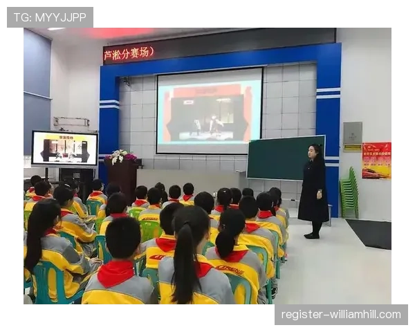 芦淞区领导干部颁奖勉励 鼓励赛场精神转化工作动力