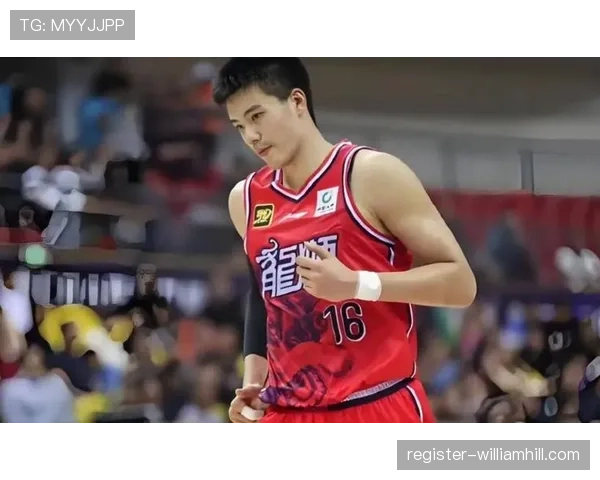 焦泊乔12分8篮板3盖帽护框 广东内线防守端积极表现 焦泊乔12分8篮板3盖帽护框 广东内线防守端积极表现